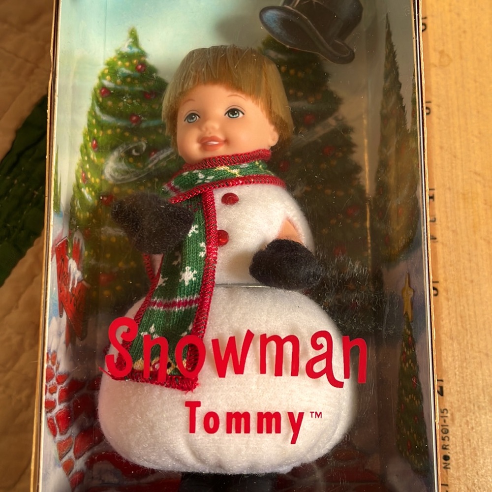 Kelly Club Snowman Tommy doll/ornament 2001 Mattel